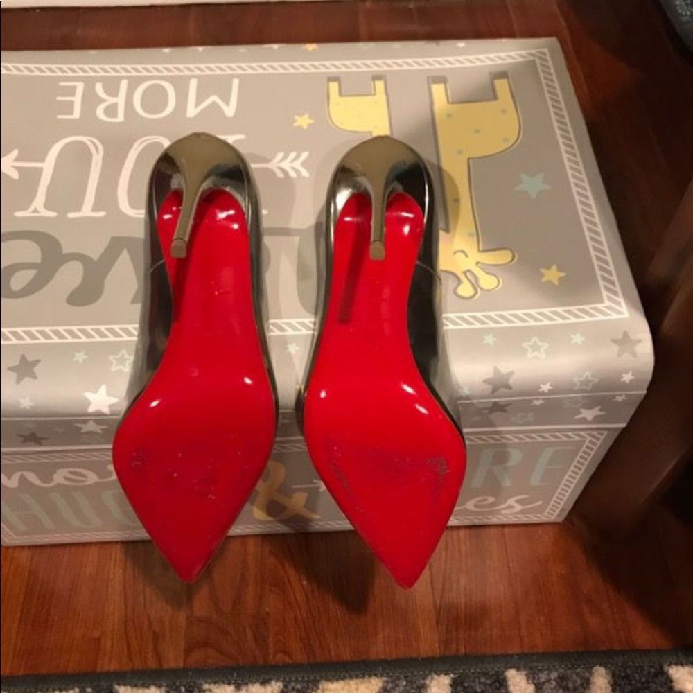 So Kate’s brand new. Never worn